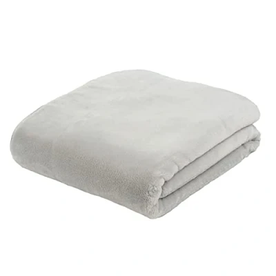 Abbildung von Gözze Premium Cashmere Feeling Wohn und Kuscheldecke, 500 g/m², 220 x 240 cm Silber