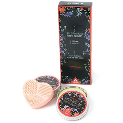 Abbildung von Profi Pinselreiniger Seife Vegan 2 Stück Kosmetikpinsel Und Make Up Pinsel 100g + Herzreiniger von Tritart