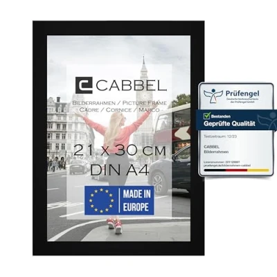 Abbildung von CABBEL Einzelpack (1 STK.) Bilderrahmen DIN A4 21x30 MDF Holz Rahmen in Schwarz mit bruchsicherem Plexi Glas/Modern