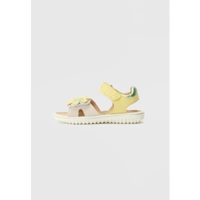 Abbildung von Superfit Mädchen Sparkle Sandale, Gelb Weiß 6000, 34 EU