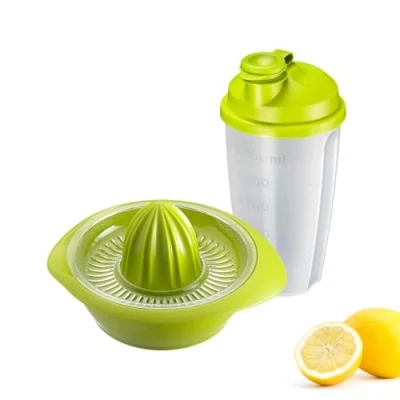 Abbildung von Westmark Fitness Set 2tlg., Zitrus und Orangenpresse Dressingshaker, Fassungsvermögen: 350 + 500 ml, Kunststoff, Mixery, Limetta, Apfelgrün/Transparent, 309122E7