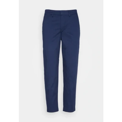 Abbildung von Levi&#039;s Essential Chino Black iris, Damen, Größe: 26x27, iris