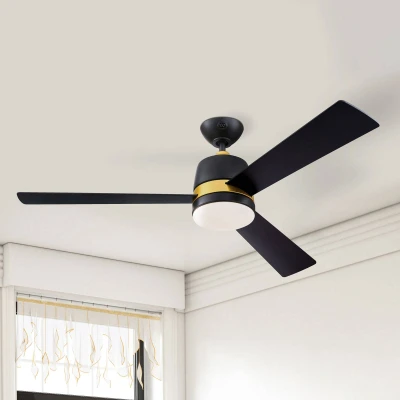 Abbildung von 73039 Tristan, moderner 132 cm DV/Beleuchtung und Fernbedienung von Westinghouse Lighting, Mattschwarz, goldfarbene Akzente/Lampenschirm aus Opalmilchglas Deckenventilator