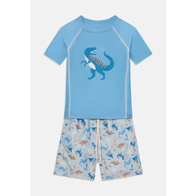 Abbildung von Playshoes Unisex Kinder UV Schutz Bade Set zweiteilig Schwimmshirt Badeshorts Badebekleidung, Dino blau, 98/104
