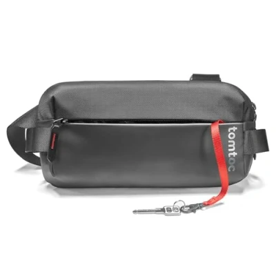 Abbildung von tomtoc Kompakt Sling Bag, Klein Schultertasche Umhängetasche Crossbody Bag für Herren Damen, 3 Liter Brusttasche Bauchtasche Reise Travel Freizeit, Schwarz