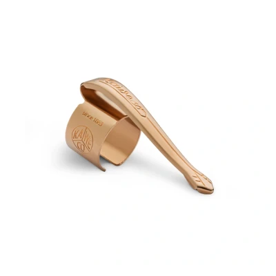 Abbildung von Kaweco Supra Stift Clip Nostalgie für Füllhalter Bronze I Stifte Halterung mit dezentem Logo als schönes Accessoire aus