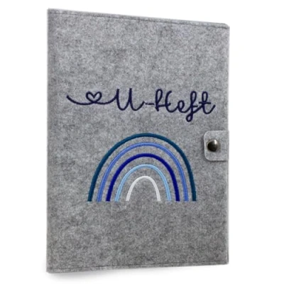 Abbildung von cozy racoon U Heft und Impfpasshülle aus Filz 3 teiliges Set Hochwertige Hülle für Untersuchungsheft, Impfpass Versichertenkarte Deines Kindes Design Regenbogen Blau