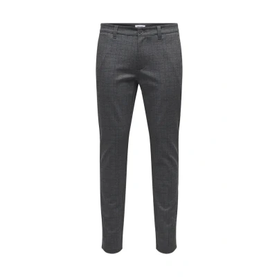 Abbildung von ONLY &amp; SONS Herren Onsmark Slim Check 020933 Pant Chinohose, Demitasse, 33W / 32L EU