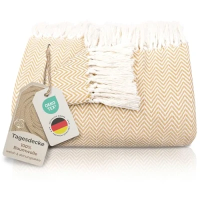 Abbildung von Gräfenstayn Premium Tagesdecke mit Fransen 100% Baumwolle 150 x 200 cm Fischgrätenmuster Sommerdecke Baumwolldecke als Bett Überwurf, Couch Sofa Decke (Beige)