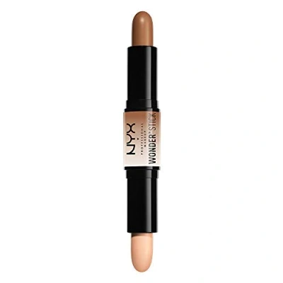 Abbildung von NYX Professional Makeup , Doppelseitig, Highlighter and Konturenstift, Cremige Textur, Farbton: Medium