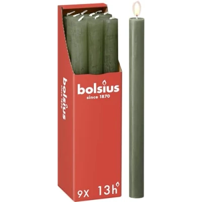 Abbildung von Bolsius Rustik Stabkerzen Olivgrün 9 Stück 27 x 2.3 cm Länge Brenndauer 13 Stunden Unparfümierte Enthält Natürliches Pflanzenwachs Ohne Palmöl