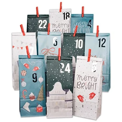 Abbildung von Papierdrachen Adventskalender 2024 zum Befüllen 24 bedruckte, nachhaltige Geschenktüten in Blau mit Zahlenaufklebern &amp; Klammern Weihnachtsmotiv DIY Bastelset für Weihnachten