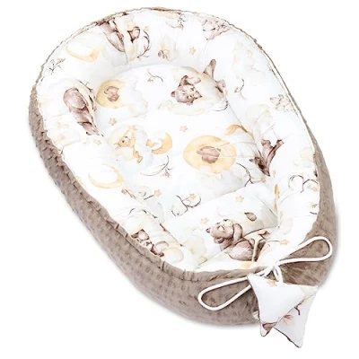Abbildung von Warmes Nestchen Baby 90x50 cm Kuschelnest Neugeborene Winter/Herbst Kokon Babynest Schlummer Bär Khaki