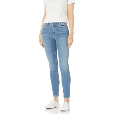 Abbildung von Amazon Essentials Damen Elastische Skinny Jeans Mit Mittlerer Leibhöhe, Hellblau, 42