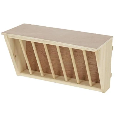 Abbildung von Kerbl Pet Heuraufe aus Holz mit Sitzbrett Für Stall / Auslauf, Kaninchen Hasen Meerschweinchen Nager, 37 x 17 20 cm