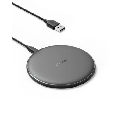 Abbildung von Anker 313 Kabelloses Ladepad Pad, Qi Zertifiziert 10W Max für iPhone 16/15/15 Pro/15 Pro Max/14/13/12/11, SE 2020, AirPods (Ohne Netzteil, Nicht kompatibel mit MagSafe Magnetischer Ladefunktion)