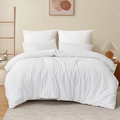 Abbildung von RUIKASI Bettwäsche 200x220 3teilig Weiß Bettbezug 200 x 220 Set Weiss mit Kissenbezüge, Sets 200x220cm aus Mikrofaser Reißverschluss Weich und Bügelfrei