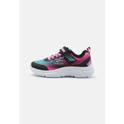 Abbildung von Skechers Performance GO RUN 650 Laufschuh Straße für Kinder, Größe: 32, Black/multicolor Schuhe
