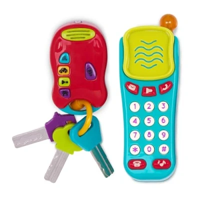 Abbildung von Battat Sensorik Spielzeug Baby Schlüssel und Handy Spielzeugtelefon Schlüsselbund Autoschlüssel mit Lichtern Geräuschen für Kinder ab 18 Monaten