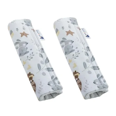 Abbildung von Medi Partners 2 Stück Gurtpolster Schulterpolster für Auto 17x22cm Baby 100% Baumwolle Minky doppelseitig Autogurt Gurtschutz Sportwagen scheuerstellen (Reh mit graue Minky)