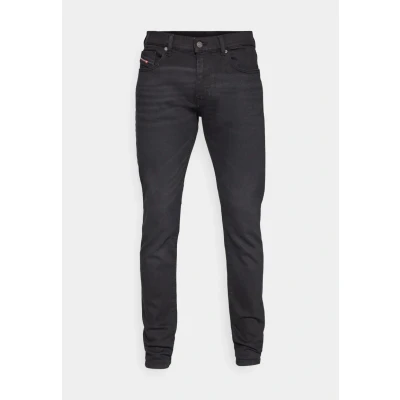 Abbildung von Diesel_2019 D STRUKT_Shorts_黑色_31W / 30L