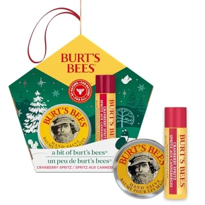 Abbildung von Burt’s Bees Lippenpflege Cranberry Spritz Geschenkset (Cranberry Lippenbalsam und Handbalsam im Mini Format)