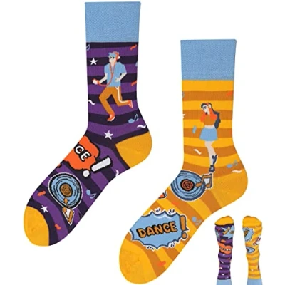 Abbildung von TODO Running RAID Quarter Laufsocken, Technisch, Anti Blasen Polsterung, für Damen &amp; Herren mit DryTex. Bunte Funktionssocken Marathon Trail Joggen Laufen (43 46, Gelb)