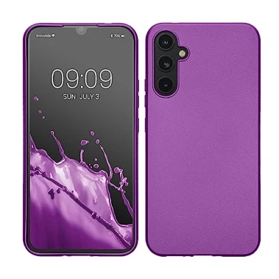 Abbildung von kwmobile Case kompatibel mit Samsung Galaxy A34 5G Hülle Schutzhülle aus Silikon metallisch schimmernd Handyhülle Metallic Violett