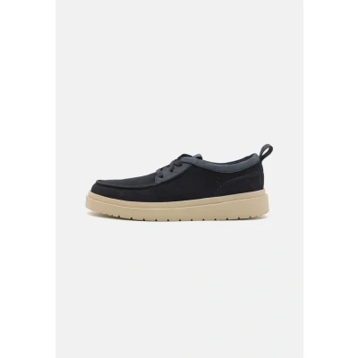 Abbildung von Clarks Polden Sportlicher Schnürer, Herren, Größe: 44.5, Navy Schuhe