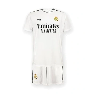 Abbildung von Real Madrid Home Kit Trikot und Shorts Saison 24/25, Weiß, 8 Years, Replik Shirt Mit Offizieller Lizenz