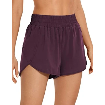 Abbildung von CRZ YOGA Damen Kurz Sporthose Laufhose High Waist Fitness Sport Shorts Kurze Hose mit Reißverschlusstasche Hellviolett 38