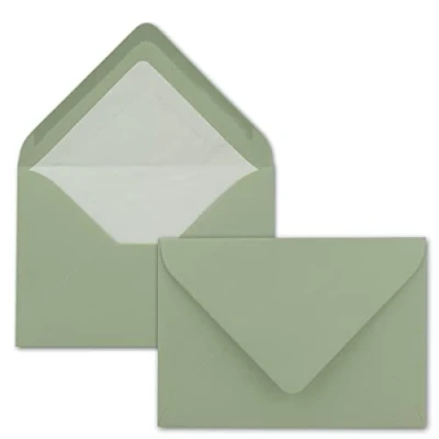 Abbildung von 50x Kuverts in Eukalyptus Grün Brief Umschläge DIN B6 12,5 x 17,6 cm geripptes Papier weißes Seidenfutter für Weihnachten &amp; festliche Anlässe