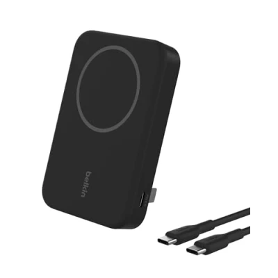 Abbildung von Belkin BoostCharge Pro kabellose Powerbank 8.000 mAh mit Qi2, MagSafe kompatibles tragbares Ladegerät integriertem Ständer für iPhone 16, 16 Plus, Pro, Max, 15 usw. Schwarz