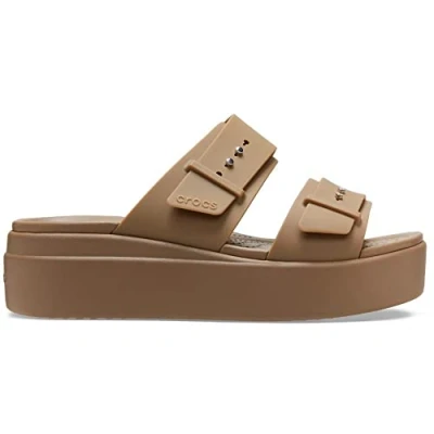 Abbildung von Crocs Damen Brooklyn Buckle Low Wedge Sandal, Khaki, 38/39 EU
