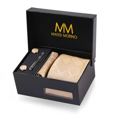 Abbildung von Massi Morino Krawatte Champagner Quadrat mit Einstecktuch Set Herren inkl. Manschettenknöpfe, Krawattennadel und Geschenkbox Männer Krawattenset