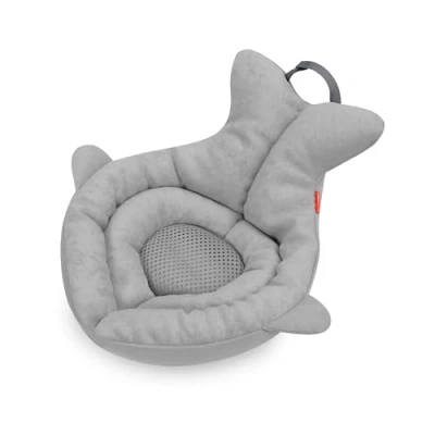 Abbildung von Skip Hop Moby Gepolsterte Waschbecken Badewanne, Soft Babybadewanne, grau