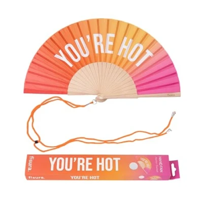 Abbildung von FISURA â“ Handfächer aus Holz mit der Aufschrift You Are h*tâœ. Modernes, farbenfrohes Accessoire rosa orangefarbenem Farbverlauf, tragbarer Ventilator Aufhänger. MaÃŸe: 42,5 x 23 cm