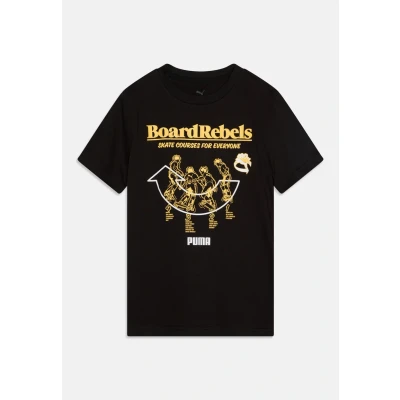 Abbildung von Puma MID90S Graphic TEE Unisex Tshirt print für Kinder, Größe: 128, Black