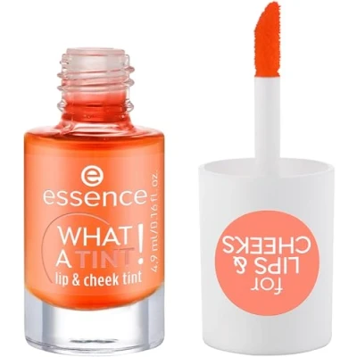 Abbildung von essence WHAT A TINT! lip &amp; cheek tint, Rouge, Nr. 03, Orange, langanhaltend, sofortiges Ergebnis, natürlich, vegan, ölfrei, ohne Parabene, Nanopartikel frei, 1er Pack (4.9ml)