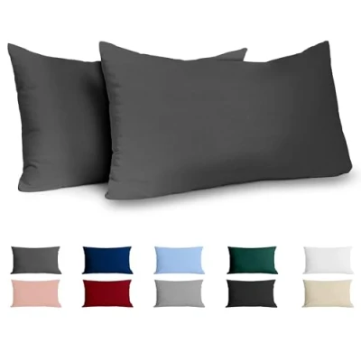 Abbildung von Kissenbezug 40 x 80 Renforcé Baumwolle (2er Set) Anthrazit Dicht gewebt mit 57 Fäden/cm² 40x80 cm Oeko Tex Zertifiziert Dreamzie