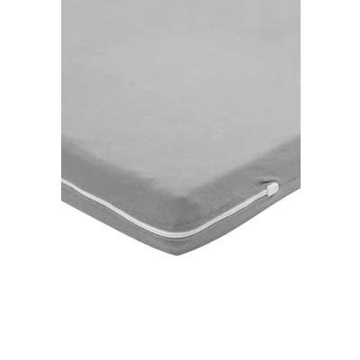 Abbildung von Meyco Baby Uni Matratzenbezug für Reisebetten (Überzug aus 100% Baumwolle, weich, hautfreundlich, dehnbar, waschbar &amp; trocknergeeignet, Größe: 60 x 120 cm), Grey