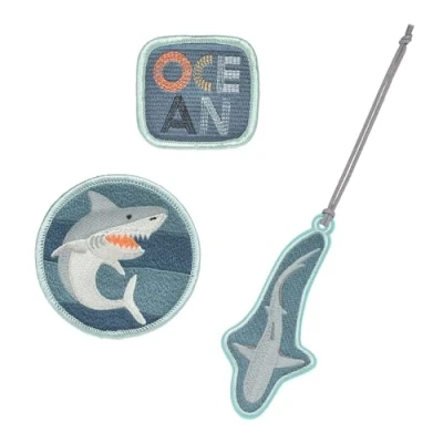 Abbildung von LÄSSIG Anhänger und Patches Set (3 Stk.) mit Druckknopf/School Shark Ocean Edition