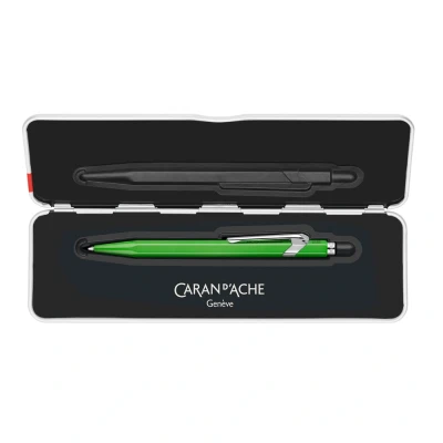Abbildung von Caran d&#039;Ache Kugelschreiber 849 POPLINE FLUO Grün mit Etui