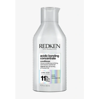 Abbildung von Redken Acidic Bonding Concentrate Conditioner Strength REPAIR, Intense Conditioning AND Color Protection FOR Damaged HAIR Conditioner, Größe: 500 ml