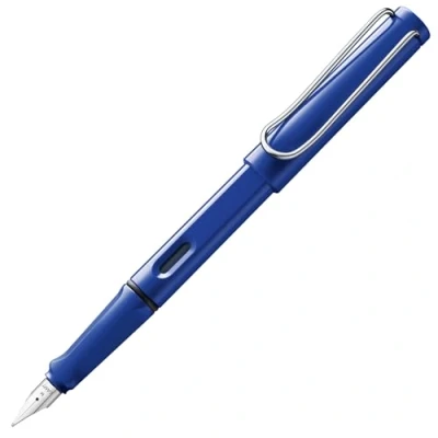 Abbildung von Lamy safari blue Füller Füllhalter mit ergonomischem Griff &amp; polierter Stahlfeder in Strichbreite M robuster ASA Kunststoff inkl. Tintenpatrone T 10 blau Rechtshänder