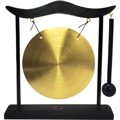 Abbildung von juanxian Gong mit Schlägel Traditionelles Chinesische Percussion Instrument