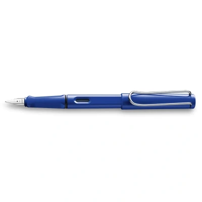 Abbildung von Lamy safari blue Füller Füllhalter mit ergonomischem Griff &amp; polierter Stahlfeder in Strichbreite EF robuster ASA Kunststoff inkl. Tintenpatrone T 10 blau Rechtshänder