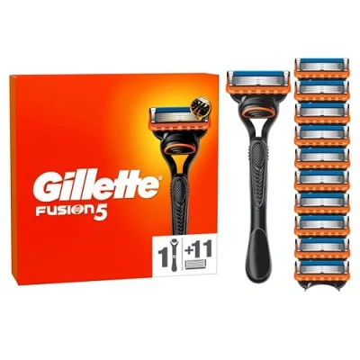 Abbildung von Gillette Fusion5 Rasierer für Männer, 1 Rasierer, 11 Ersatzklingen, Mit Gleitstreifen ein sanftes Gleiten und 5 Klingen eine gründliche, langanhaltende Rasur