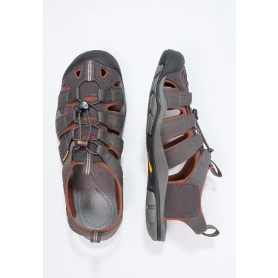 Abbildung von Keen Clearwater CNX Trekkingsandale Raven/tortoise shell, Herren, Größe: 43, shell Schuhe