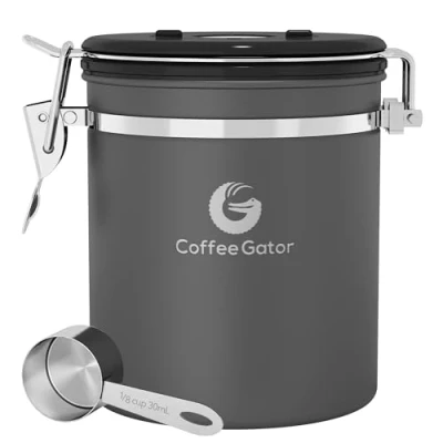 Abbildung von Coffee Gator Edelstahl Kaffeedose Hält gemahlener Kaffee und Bohnen länger frisch Behälter mit Datumsverfolgung, CO2 Freigabeventil Messlöffel Mittel Grau